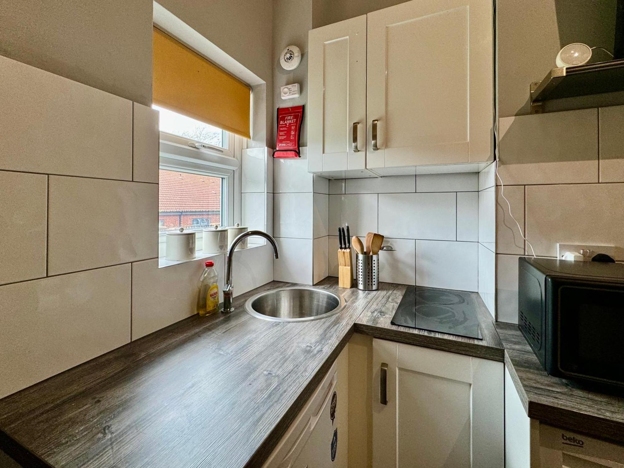 Limpenny Studio - Cityscape Cozy Corner Nottingham Bagian luar foto